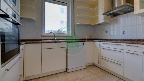 - Descubra esta propriedade única na Figueira da...