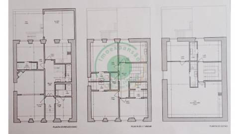 - Vende-se casa senhorial na Figueira da Foz,...