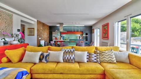 - Vende-se moradia T4+1, na Figueira da Foz,...