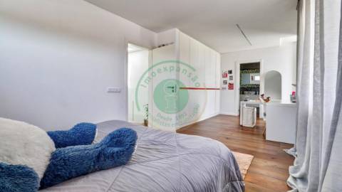 - Vende-se moradia T4+1, na Figueira da Foz,...