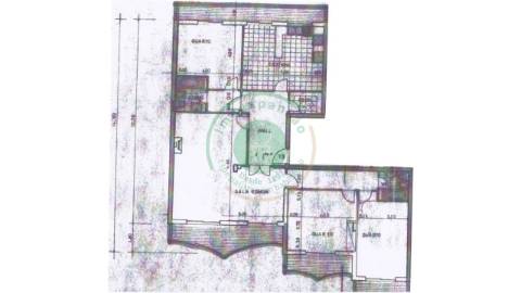 - Vende-se apartamento T3 na Figueira da Foz, com...