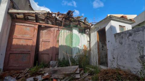 - Propriedade situada no centro histórico da...