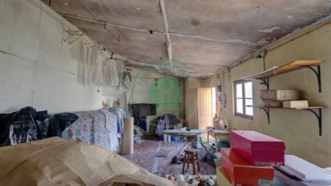 - Propriedade situada no centro histórico da...