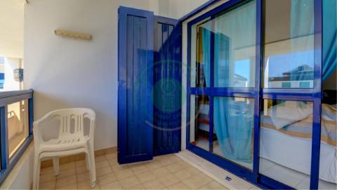 - Arrenda-se T2 mobilado, situado na Urbanização...