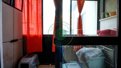 - Vende-se apartamento T3 na Figueira da Foz, em...