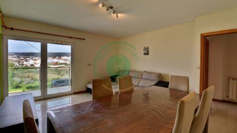 -Vende-se apartamento T2 na Figueira da Foz, em...