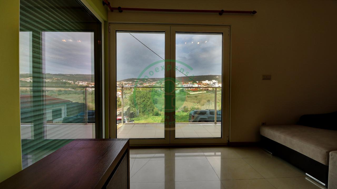 -Vende-se apartamento T2 na Figueira da Foz, em...