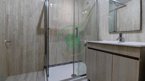 -Vende-se apartamento T2 na Figueira da Foz, em...