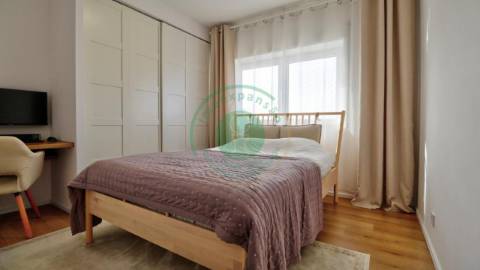 - Vende-se apartamento T2 totalmente renovado na...