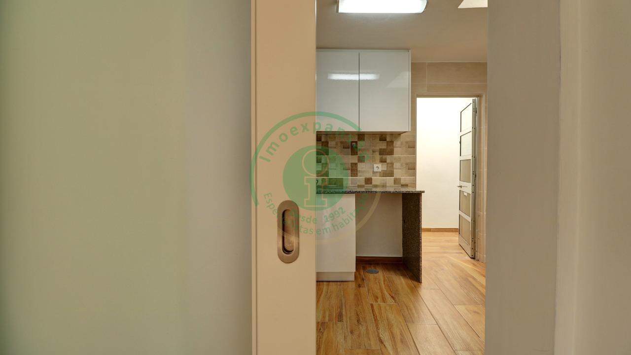 - Arrenda-se andar de moradia T2 na Figueira da...