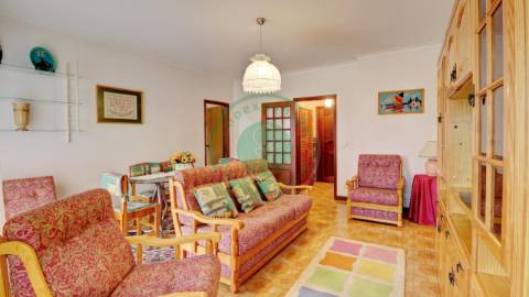 - T1 mobilado para arrendamento na Figueira da...