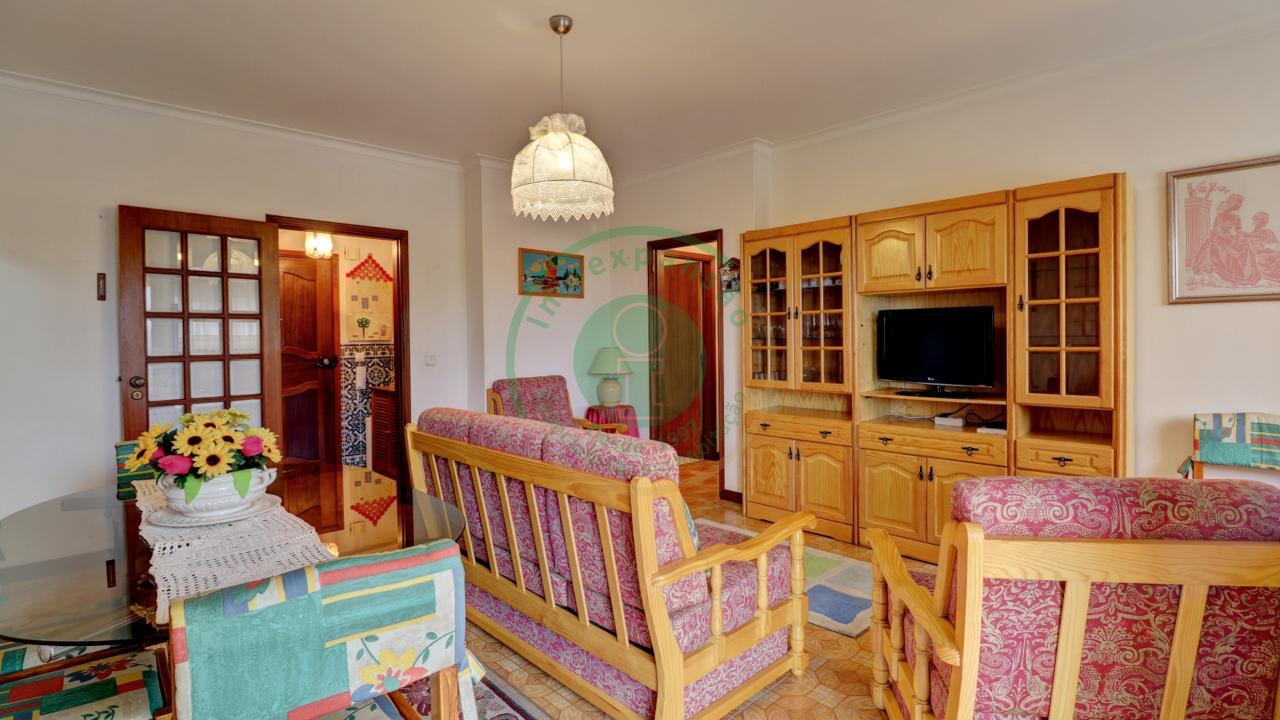 - T1 mobilado para arrendamento na Figueira da...