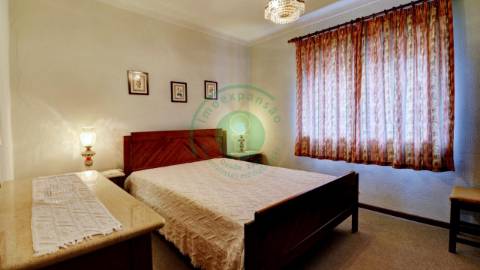 - Vende-se apartamento T2 na Figueira da Foz,...