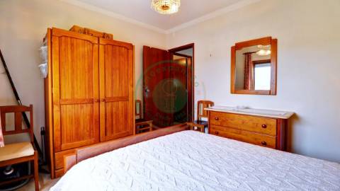 - Vende-se apartamento T2 na Figueira da Foz,...