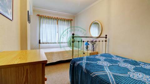 - Vende-se apartamento T2 na Figueira da Foz,...