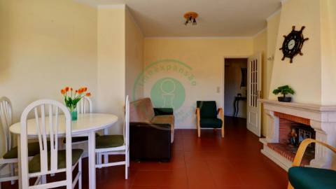 - Vende-se apartamento T2 na Figueira da Foz, em...