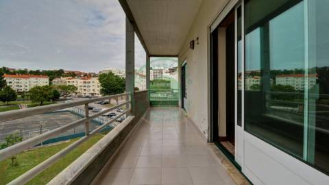 - T2 disponível para arrendamento na Figueira da...