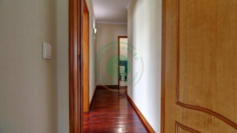 - T2 disponível para arrendamento na Figueira da...