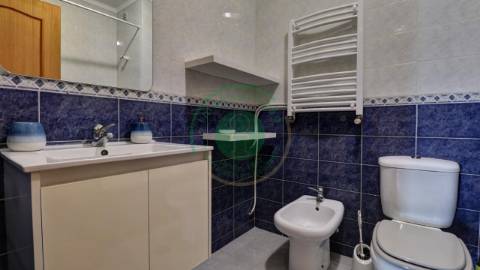 - T2 disponível para arrendamento na Figueira da...