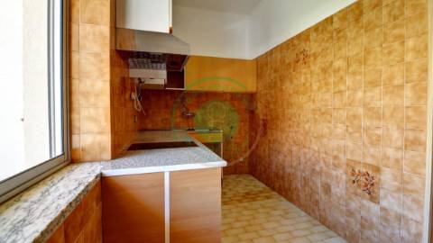 - Vende-se apartamento T1 na Figueira da Foz, em...