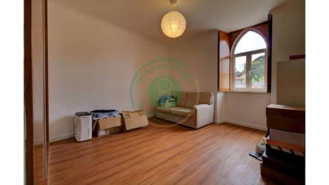 - Vende-se moradia T3 na Figueira da Foz, em zona...