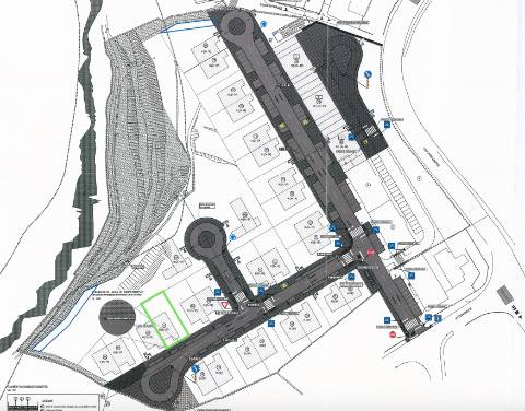 Lote Para Construção de Moradia ao Parque Corgo