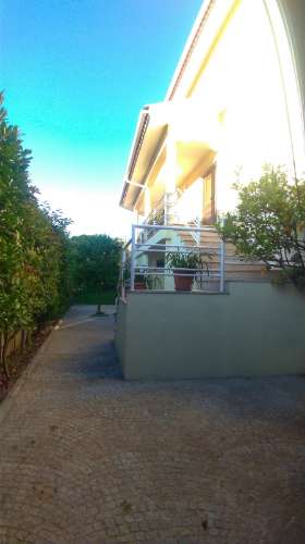 Moradia T4 com Logradouro e Jardim ao Intermarché de Vila Real