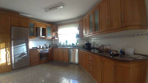 Moradia T4 com Logradouro e Jardim ao Intermarché de Vila Real