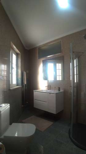 Moradia T4 com Logradouro e Jardim ao Intermarché de Vila Real