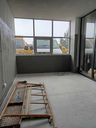 A estrear, armazém de 580 m2 na ZI de Constantim, Vila Real