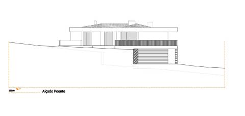 Terreno com Licença de Construção para Moradia Unifamiliar