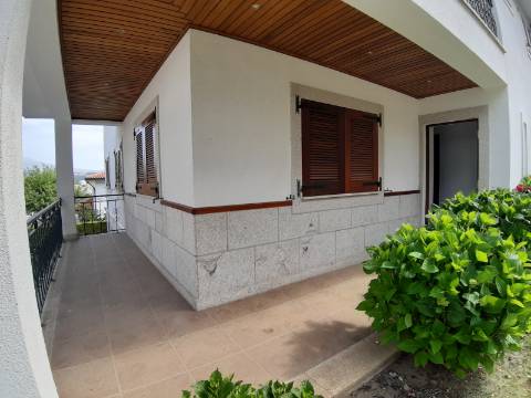 A Estrear, Moradias T4+1 na Urbanização Villa Sol em Vila Real