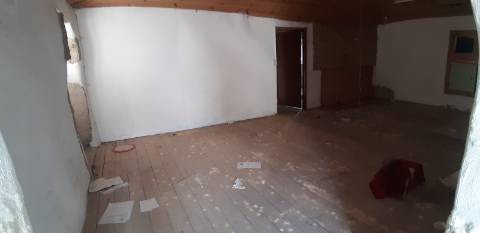 Para Recuperar | Moradia em Pedra | Carva, Murça