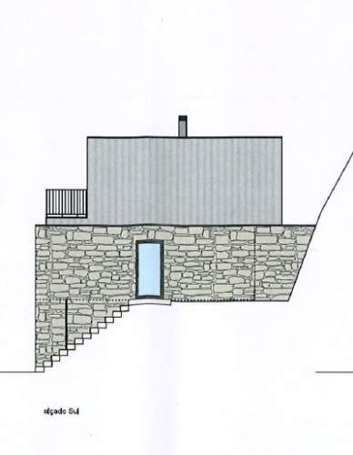 Com Projeto Aprovado | Imóvel para Reconstrução de Moradia T3 | Vila Real