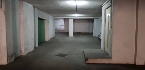 Lugar de Garagem com 13,5 m2 na Rua de Macau em Vila Real