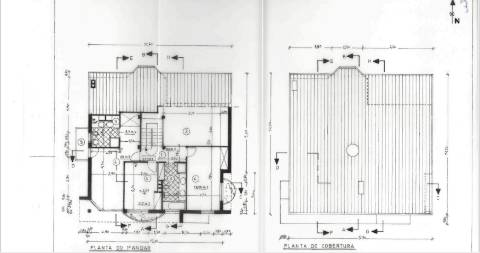 Moradia T4 de Arquitetura Singular em Mateus, Vila Real
