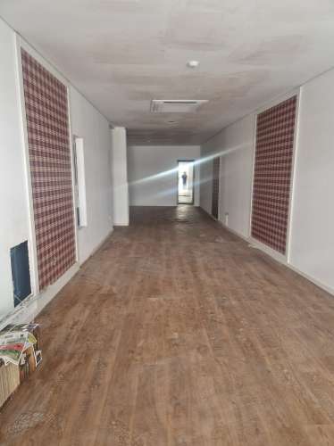 Em Vila Real, Loja de Cave e Rés do Chão Junto à Loja do Cidadão