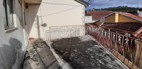 Retoma Bancária, Moradia T2 em Nogueira, Vila Real