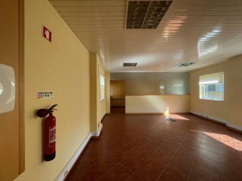 Escritório de 47 m2 em Godim, Peso da Régua