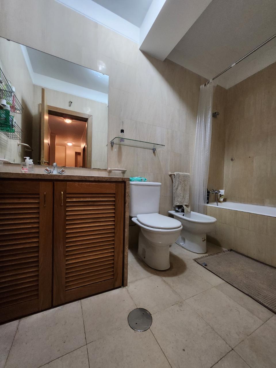 Quarto Junto ao Centro de Saúde de Mateus em Vila Real