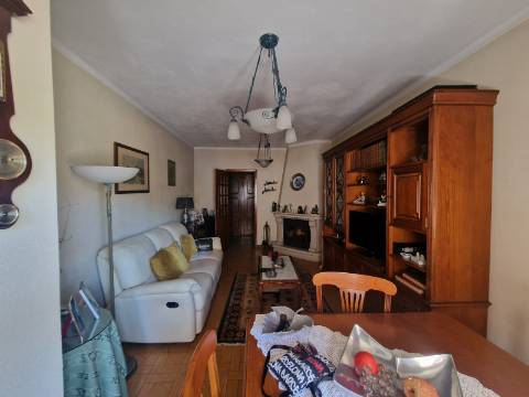 | Reservado | Apartamento T2 em Montezelos, Vila Real