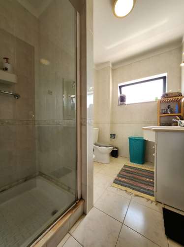 Na Rua Cidade Espinho em Vila Real, T4+1 com Sótão Habitável