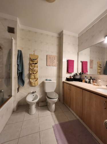 Na Rua Cidade Espinho em Vila Real, T4+1 com Sótão Habitável