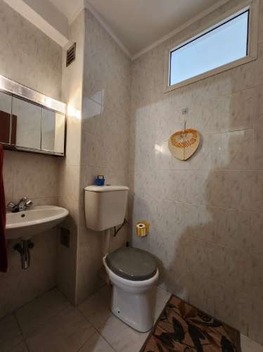 Na Rua Cidade Espinho em Vila Real, T4+1 com Sótão Habitável