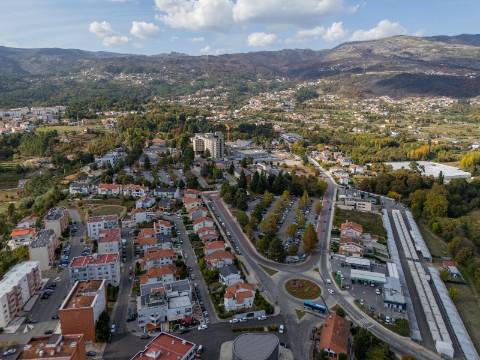 Moradia T1 de rés do chão e cave a 700 m do Hospital de Vila Real