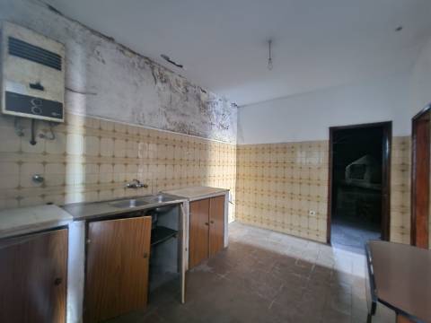 Moradia T1+1 na Granja, Parada de Cunhos, Vila Real