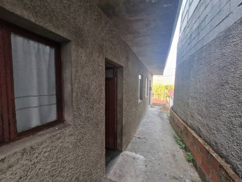 Moradia T1+1 na Granja, Parada de Cunhos, Vila Real