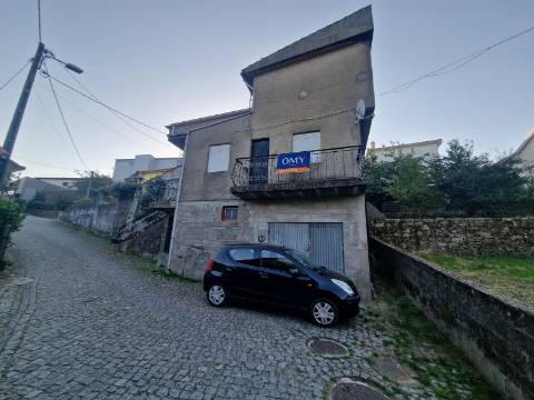 Moradia T1+1 na Granja, Parada de Cunhos, Vila Real