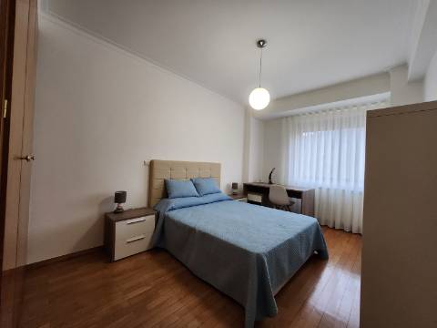 T3 Junto à Igreja da Nossa Senhora da Conceição em Vila Real