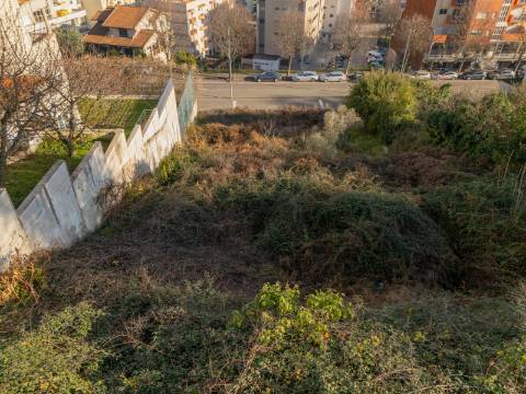 Lote de 997m2 na Rua Cidade Espinho em Vila Real